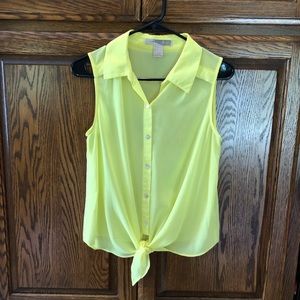 ✨3/$11✨ Forever 21 sheer button up shirt with tie